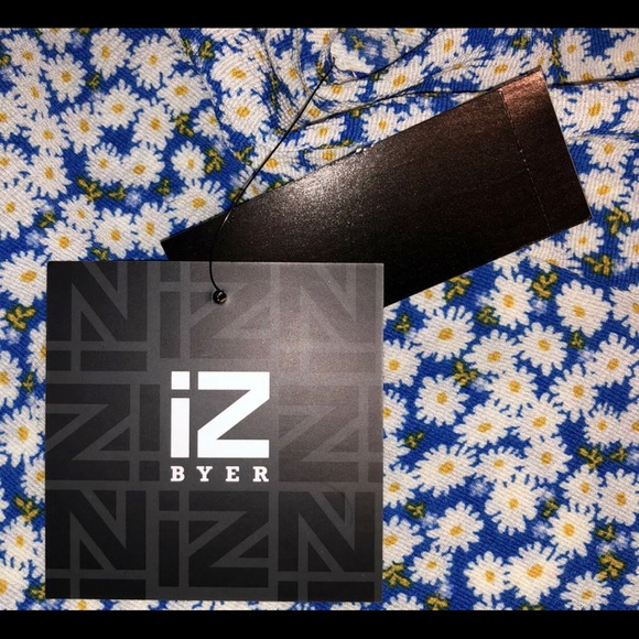 IZ Byer Floral Blouse Top Blue with White Daisys - Picture 7 of 10